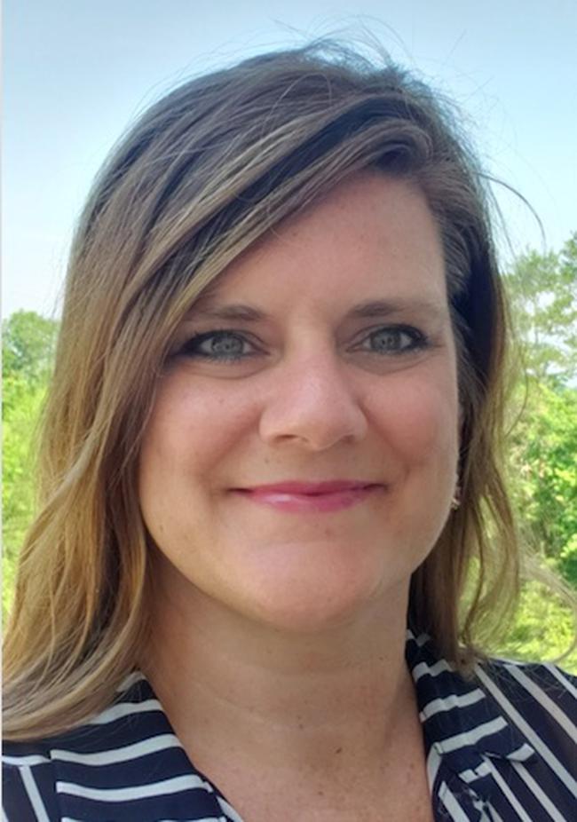 Photo of Lori Boles,