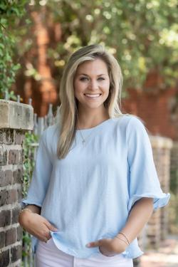 Photo of Michelle Kelley