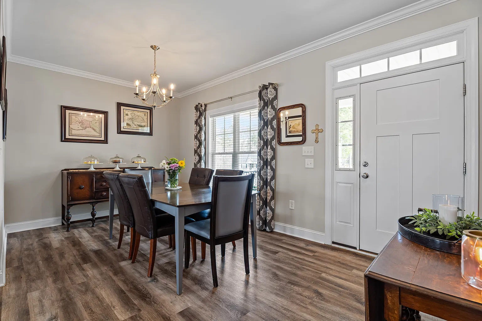 Front Entrance of Pine Ridge Home in Bailey NC