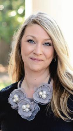 Photo of Tina Phillips