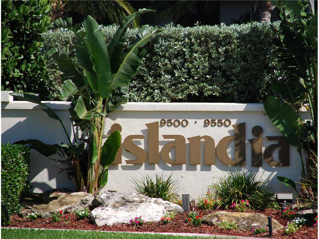 Islandia Condos of Jensen Beach