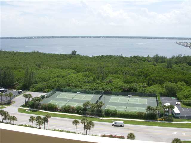 Oceana Oceanfront Condos in Jensen Beach