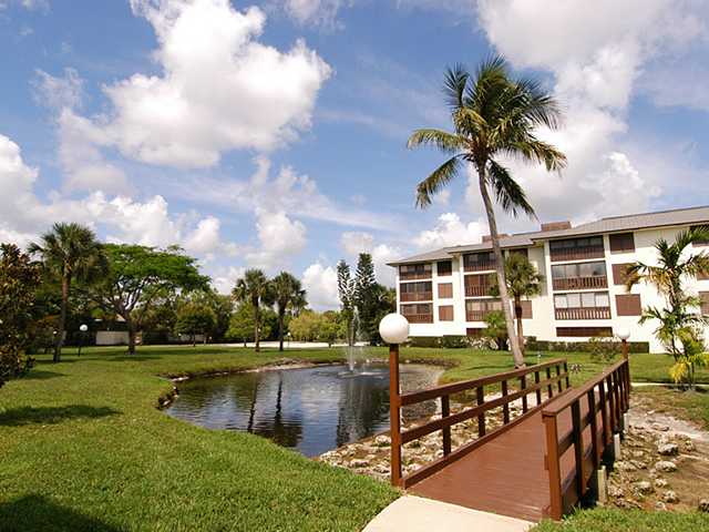 Saint Lucie Club Condos in Stuart Florida