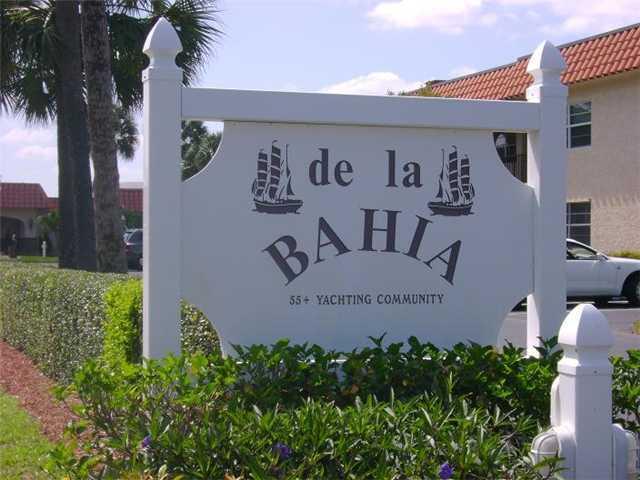 de la Bahia entrance