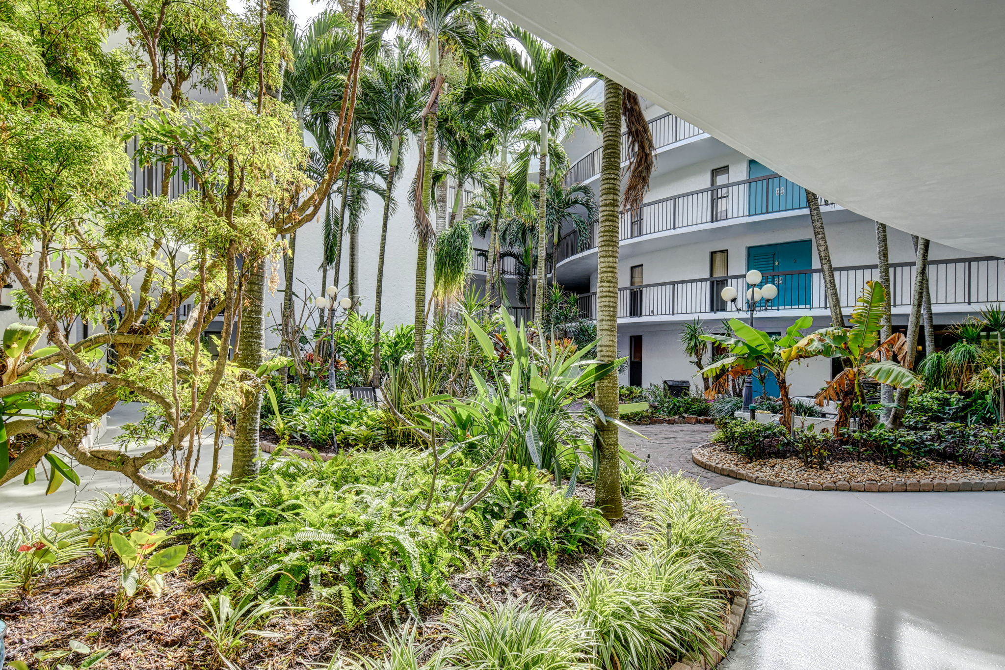 The atrium at Suntide Condos on Hutchinson Island in Stuart, FL