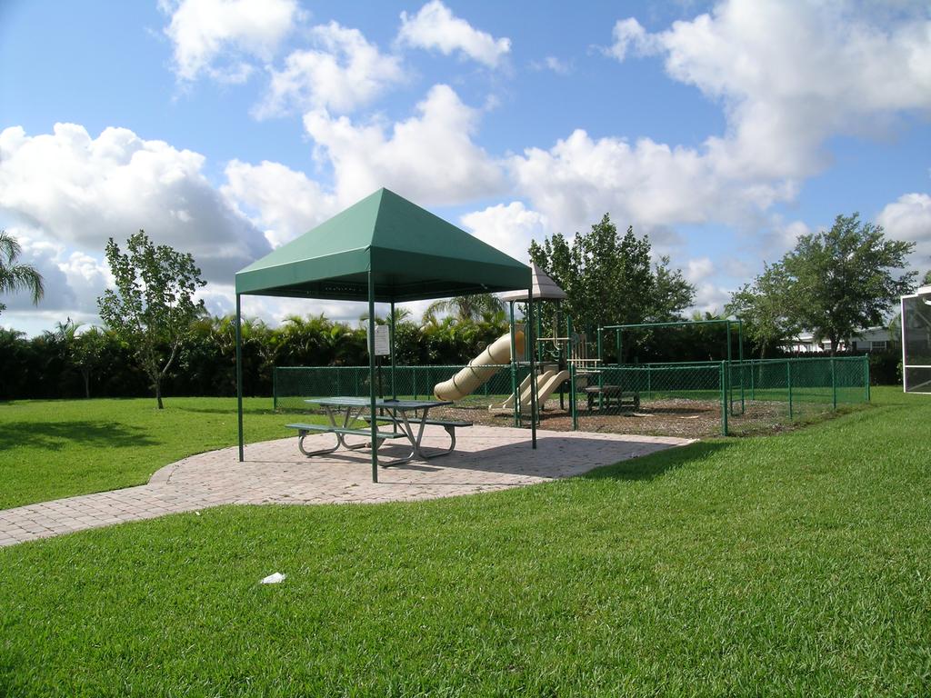 Springtree in Stuart FL Playground