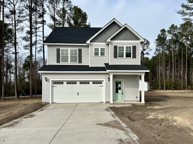 1739 Cardinal Dr, NC 28525