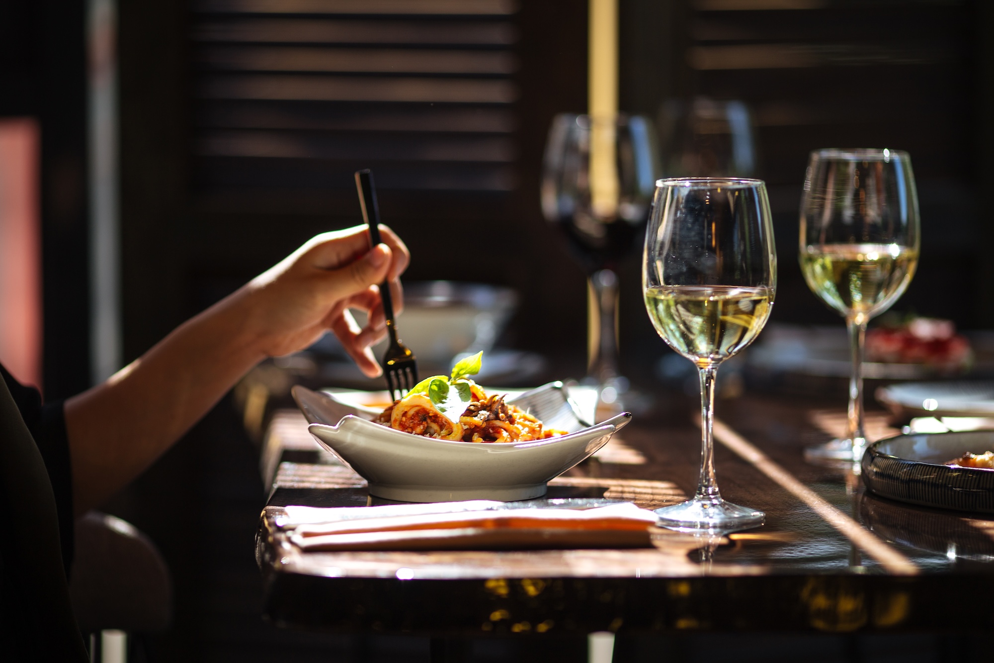 restaurant dining near Brookside
