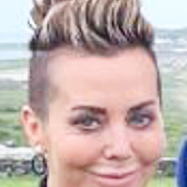 Photo of Lois Harrison