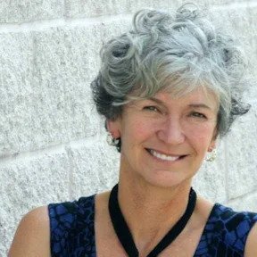 Photo of Diane Smith