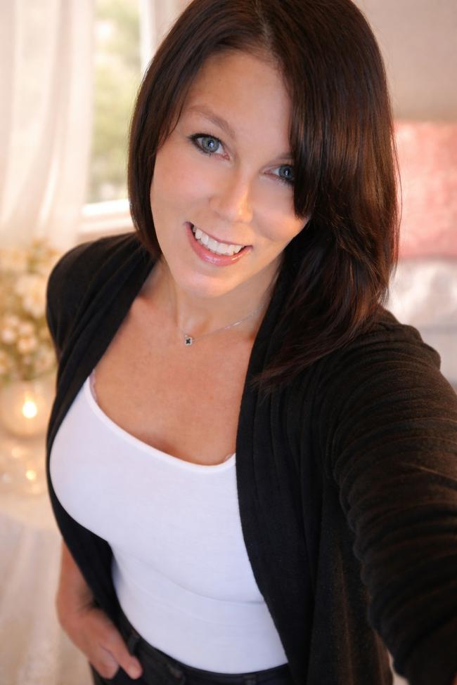 Photo of Jessica Plummer