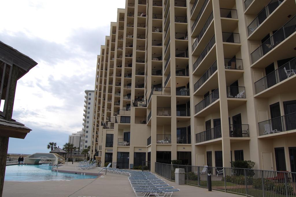 Phoenix VI Orange Beach AL Condo Community Listings and Details From