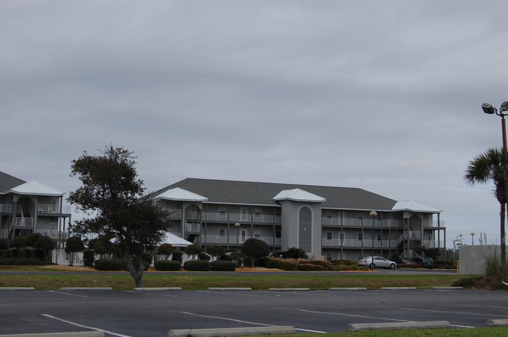 Romar Lakes Orange Beach AL Condos For Sale and Community Details