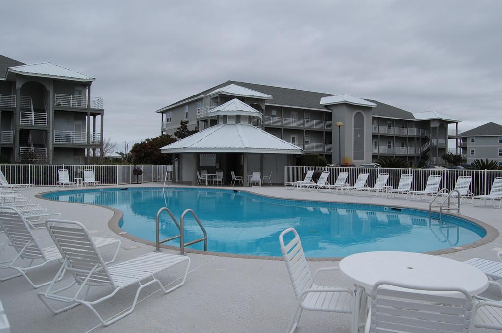Romar Lakes Orange Beach AL Condos For Sale and Community Details