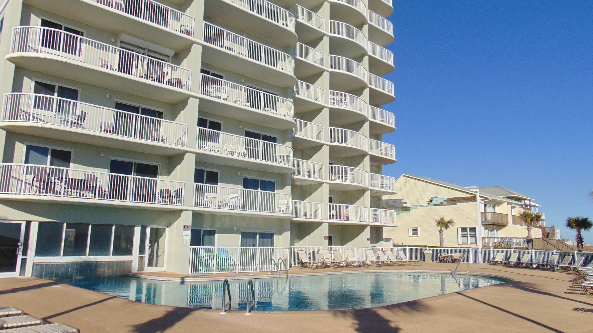Tradewinds Orange Beach AL Active Condo Listings and Community Features Made Available By