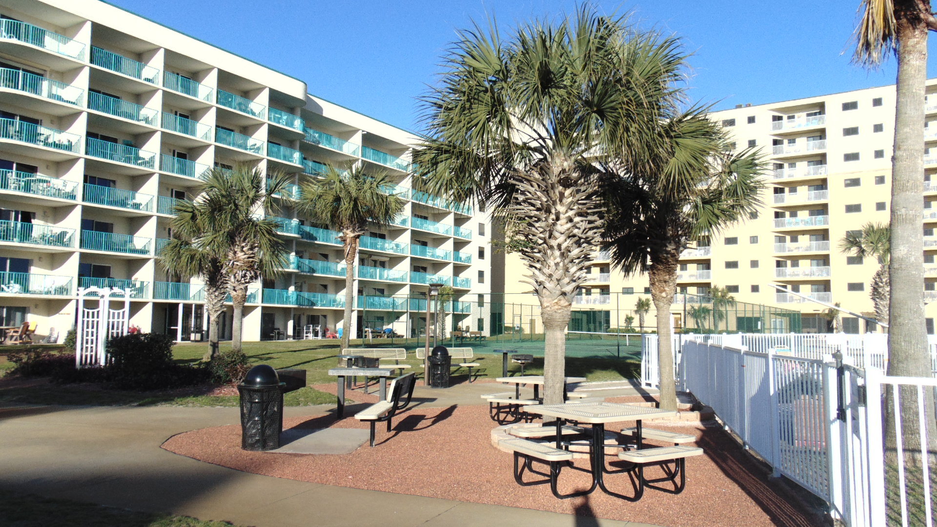 Plantation Palms Gulf Shores AL Condo Residences For Sale and Community