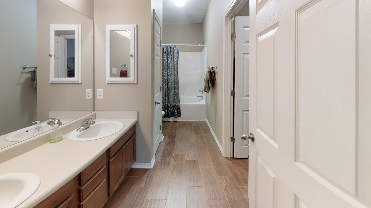 Victoria Place 3BD/2BA