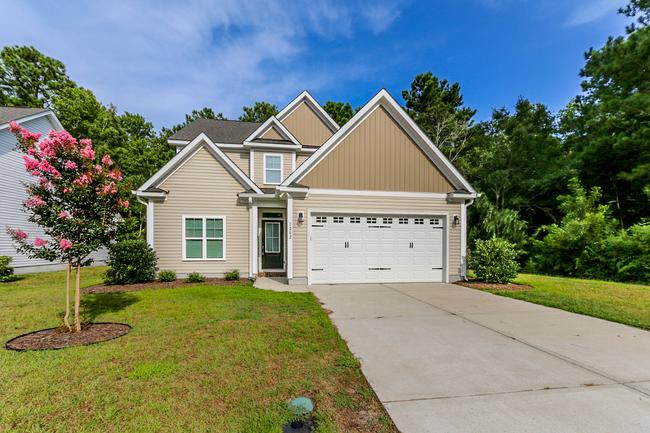 1202 Woods Ct, NC 28557