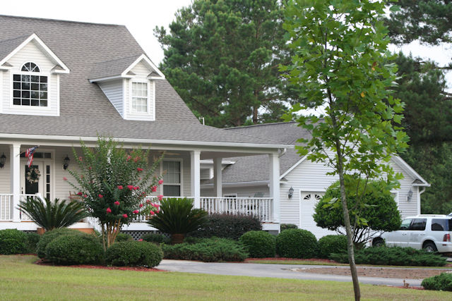 Beautiful Luna Plantation Neighborhood Home