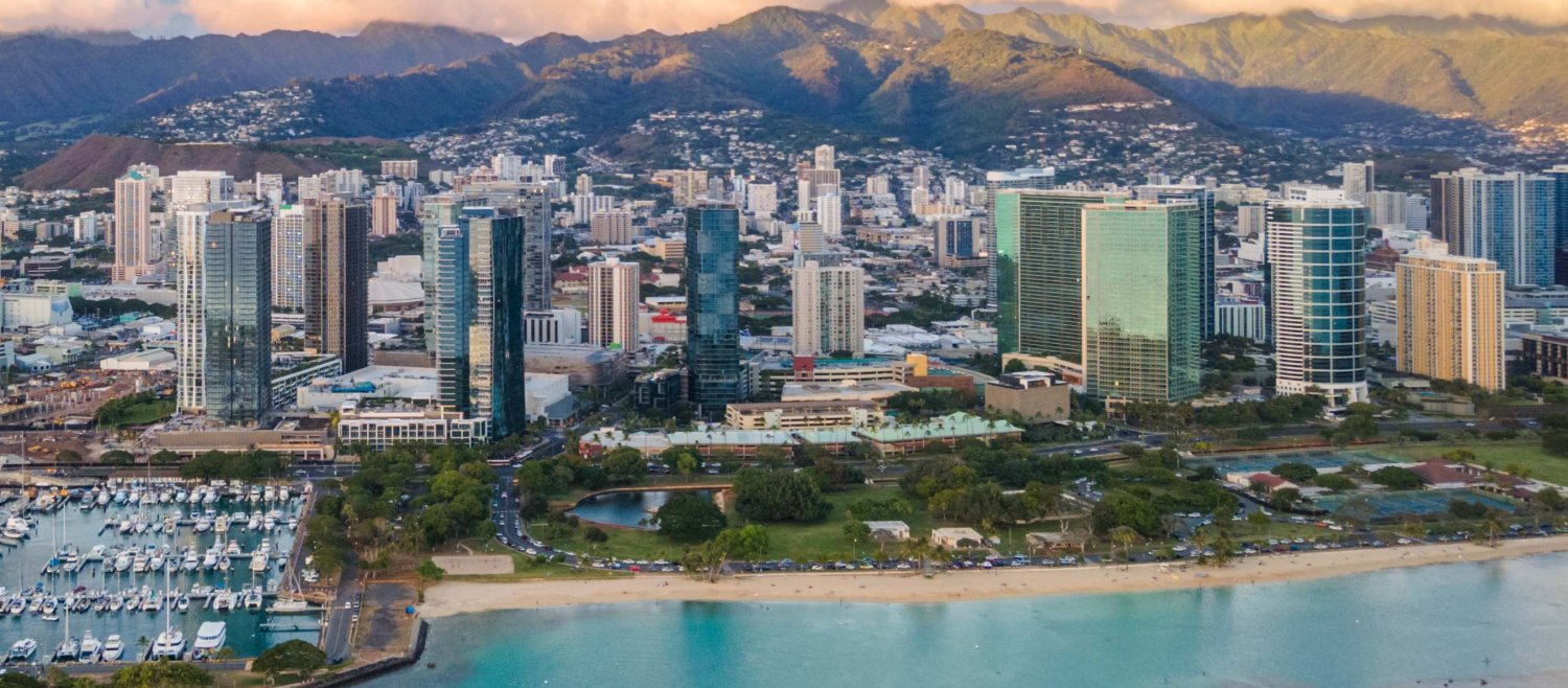 Map location of amenities around an apartment complex