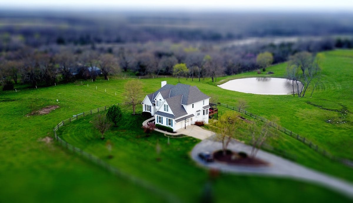 Find Virginia Hunt Country Equestrian Homes with Acreage