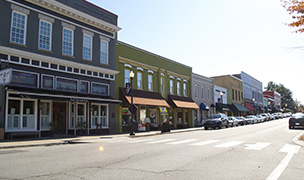 Salem Street in Apex