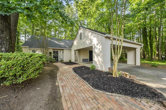 107 Wimbledon Court, NC 27511