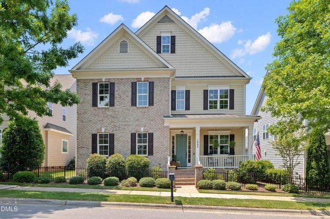 1905 Green Oaks Parkway, NC 27540
