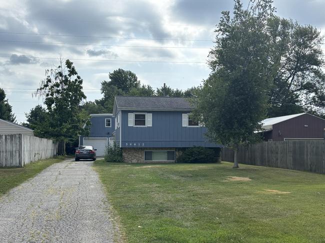 54612 Northern Ave, IN 46635