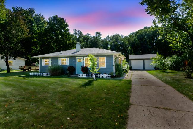 15746 Arthur St, IN 46530