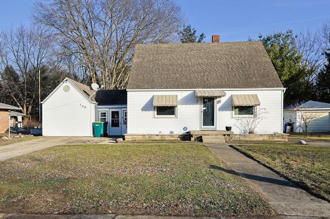 140 Oakside Ave, IN 46544