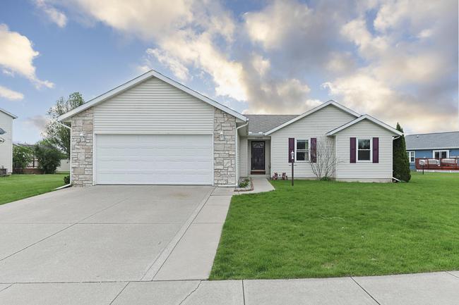 10888 Golden Pheasant, IN 46561