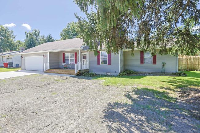 213 S Grand St, IN 46536