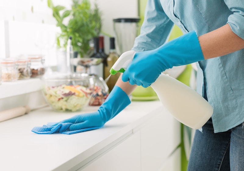 cleaning countertop