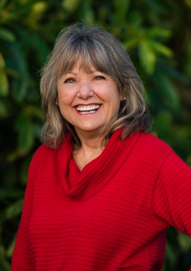 Photo of Diane Glass,
