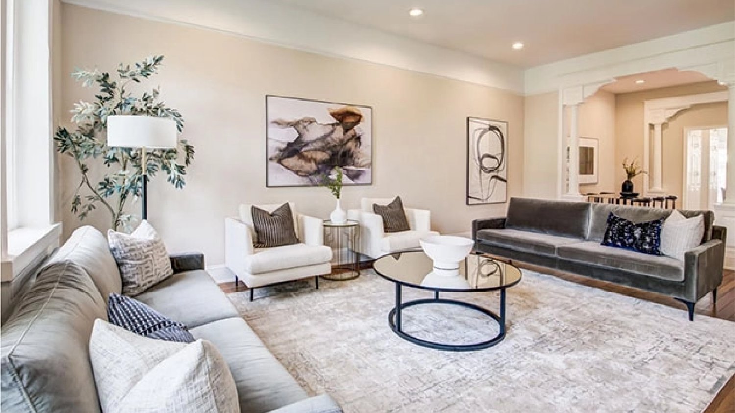 living room of 2008 R Street NW