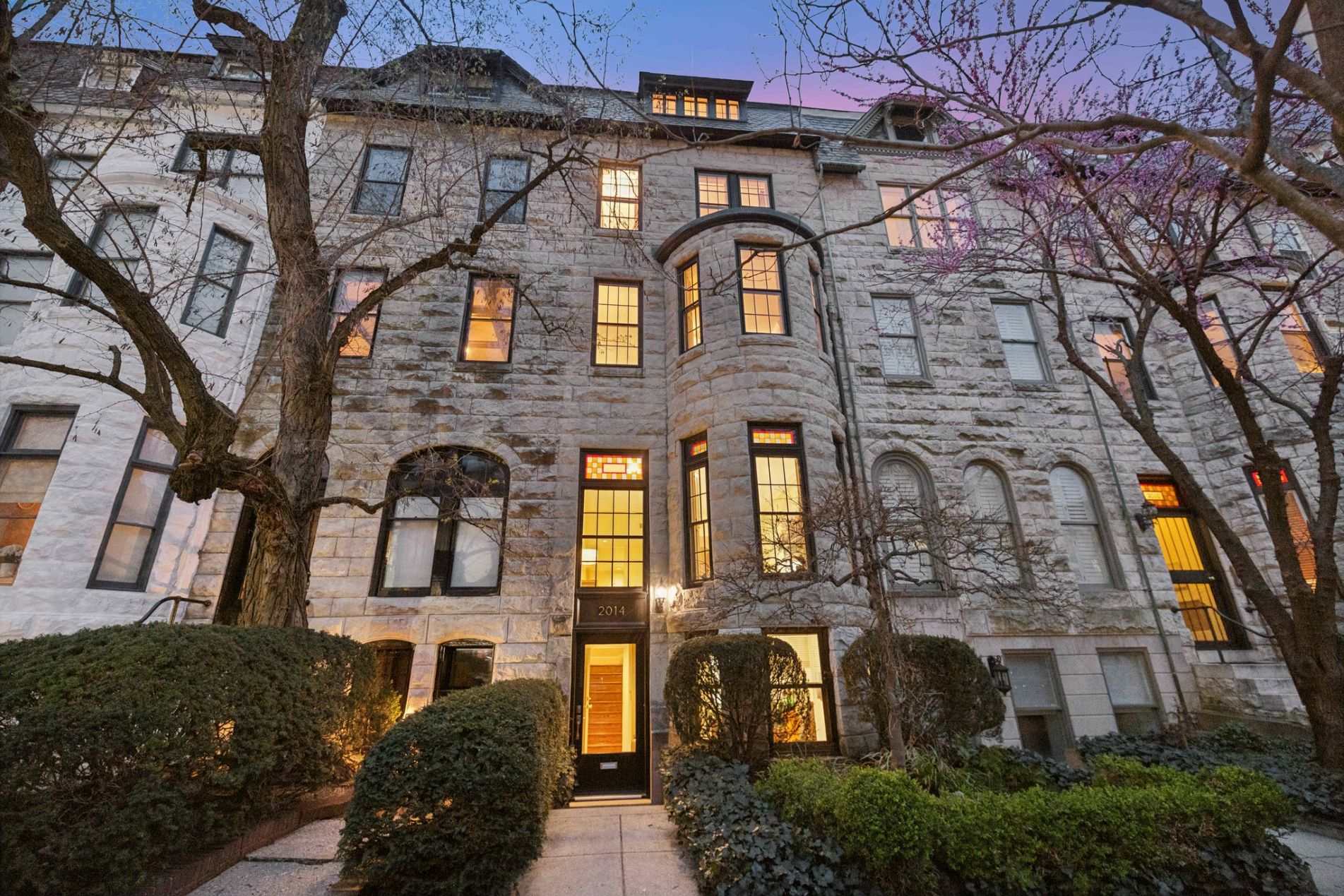 exterior of 2014 R Street NW in Washington DC