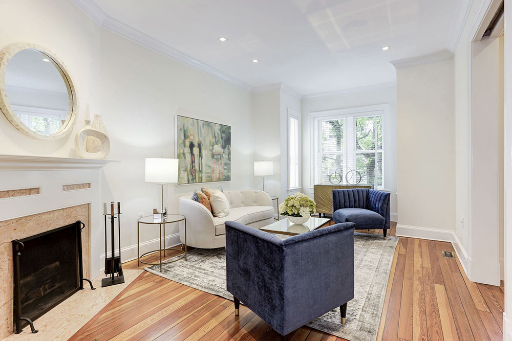 Living Room with Fireplace