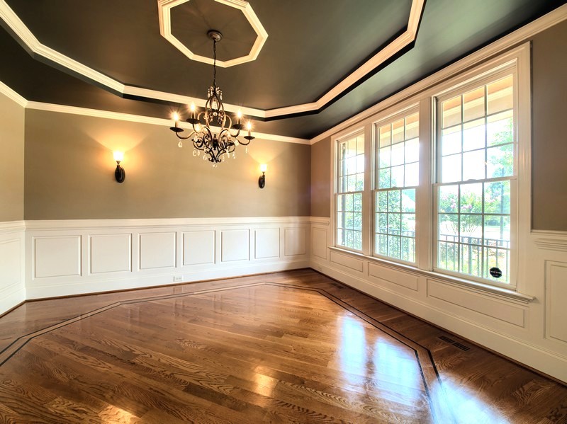 Dining Room w Trey Ceiling