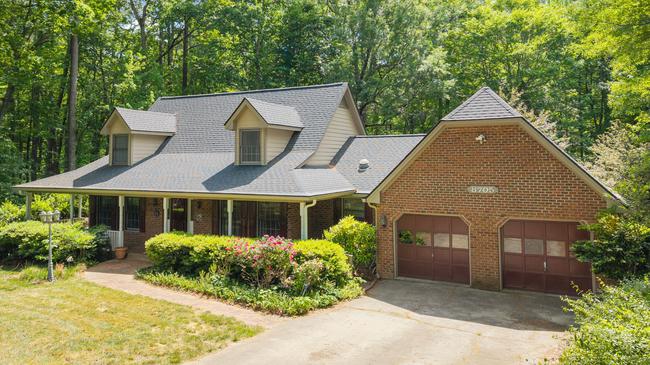 8705 Trailing Cedar Court, NC 27613