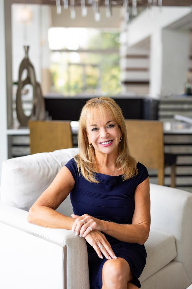 Photo of Jo Ellen Nash