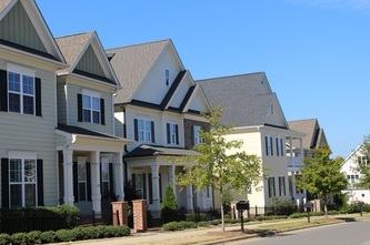 12 Oaks Cluster Homes