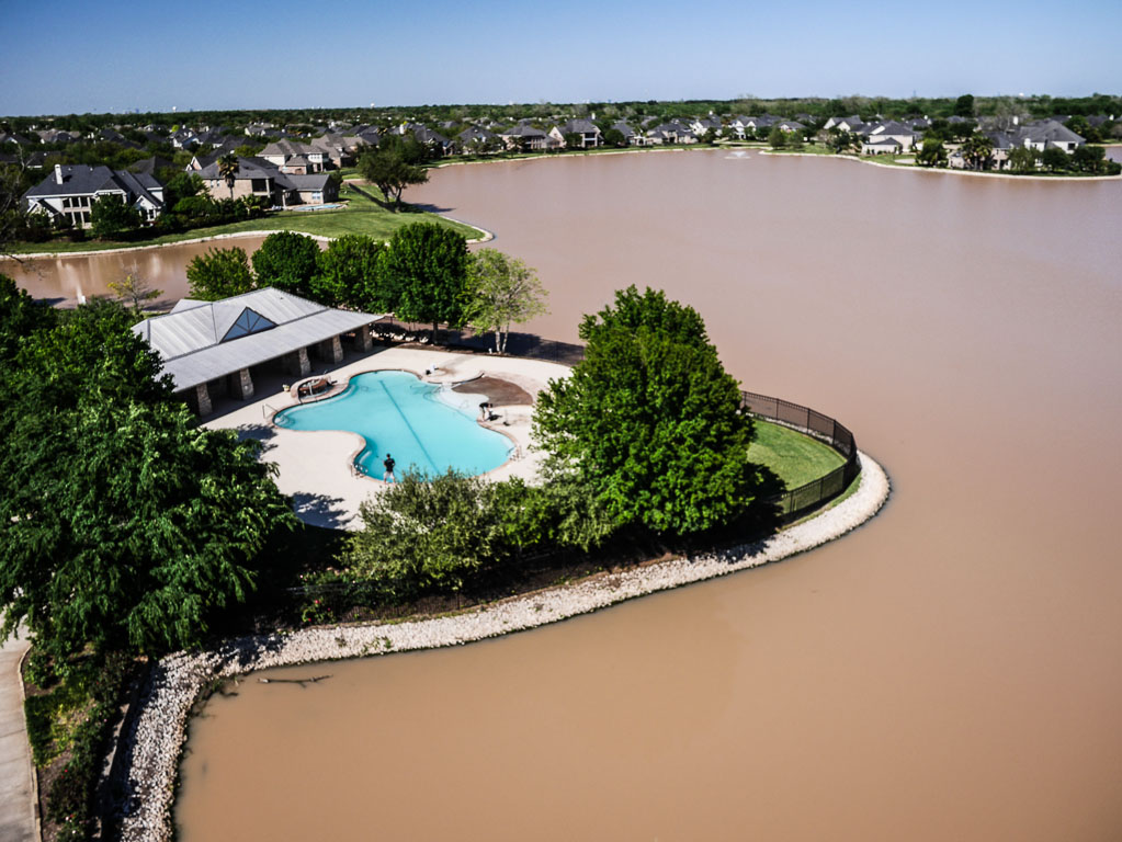 View of Orchard Lake Estates Community pool. 