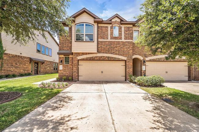 3322 Orchard Bridge Ln, TX 77471