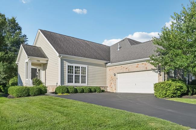 7670 Golden Wheat Ln, OH 43082