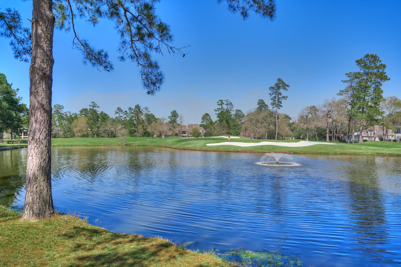 Explore the Village of Cochran's Crossing in The Woodlands