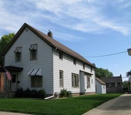 719 Oak Avenue, IL 60506