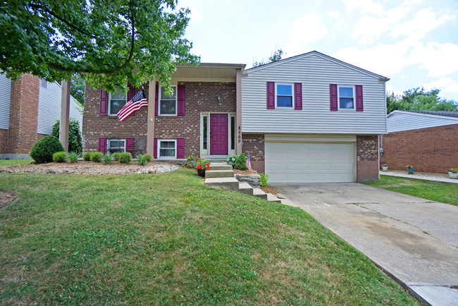 8569 Coran Dr, OH 45255