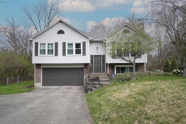 4229 Cannon Gate Dr, OH 45245