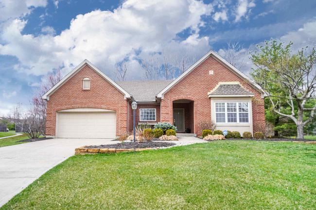 4017 Oak Tree Ct, OH 45140